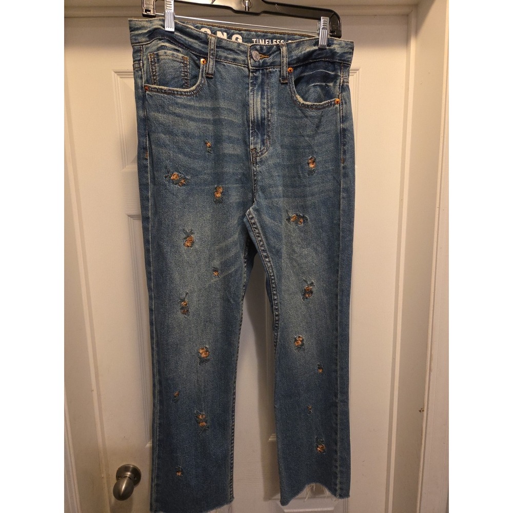 SONG Timeless Fit Women's Denim 11/30 Distressed Straight Leg Embroidered Flower